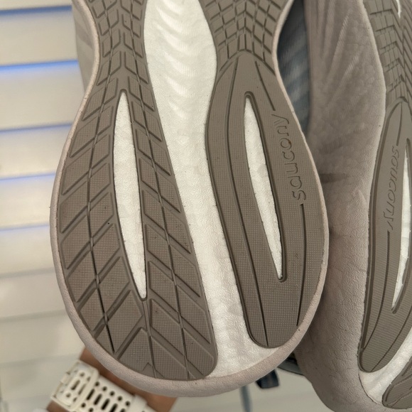 WOMEN'S TRIUMPH 22, VAPOR | MOON - Picture 6 of 16